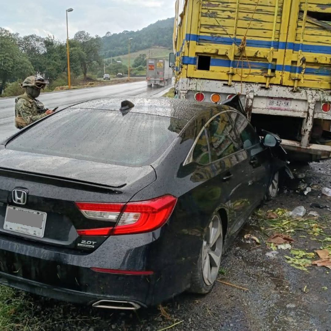 A pesar del fuerte impacto, no se han reportado personas lesionadas.